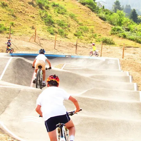 Au Pied Des Pistes , Tourmalet, Balcon Plein Sud La Mongie